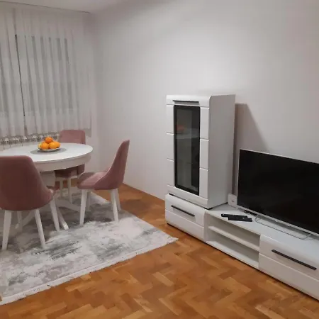 شقة Apartman Klara *